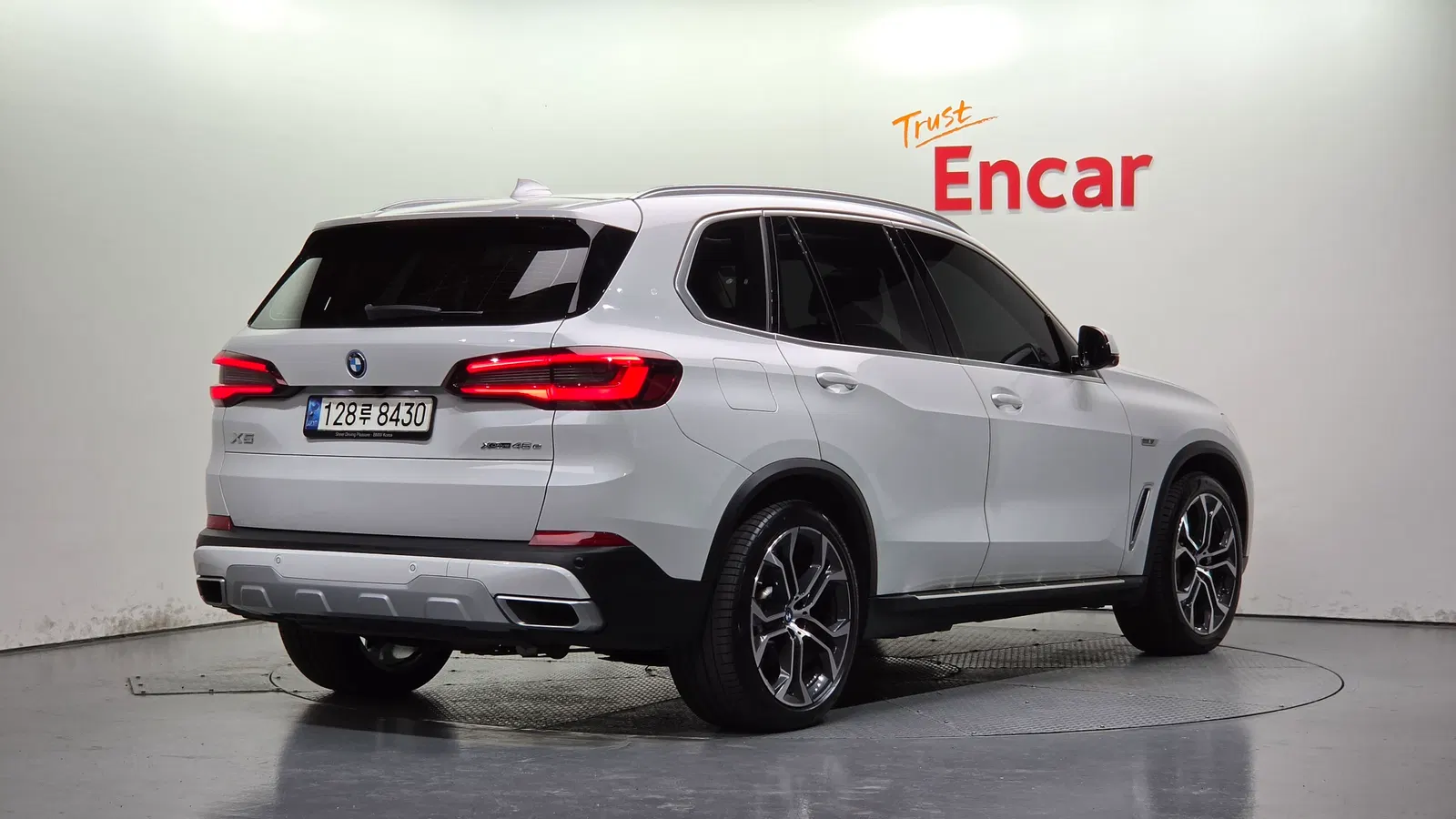 BMW X5 (G05) xDrive 45e xLine 2022 — photo 1 sur 30