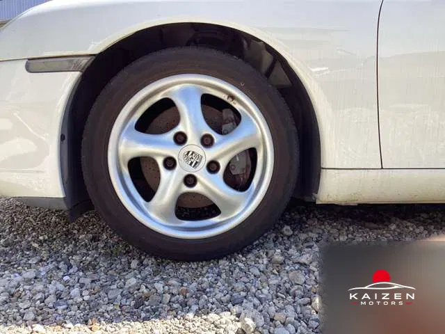 Porsche 911 Carrera 2001 — photo 1 sur 8