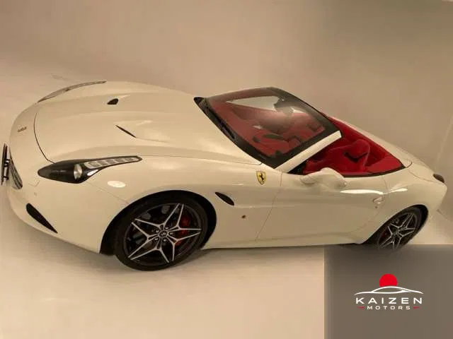 Ferrari California T F1 DCT 2015 — photo 1 sur 8