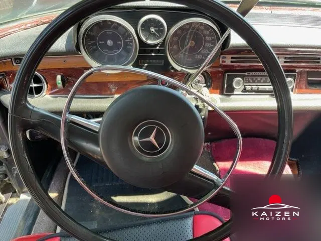 Mercedes-Benz Classe S 280S 1971 — photo 1 sur 8