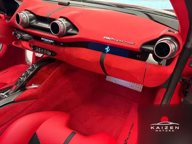 Ferrari 812 Superfast F1 DCT Rosso70Anni 2018 — photo 1 sur 8