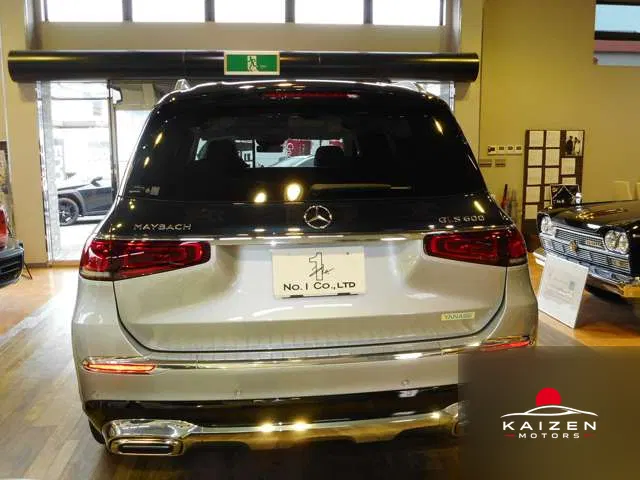 Mercedes-Maybach GLS 600 Edition 100 4WD 2022 — photo 1 sur 8