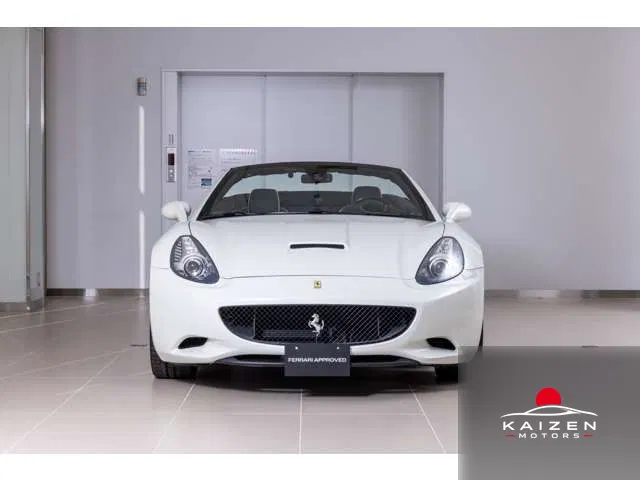 Ferrari California F1 DCT 2011 — photo 1 sur 8