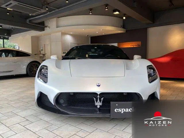 Maserati MC20 3.0 2022 — photo 1 sur 8