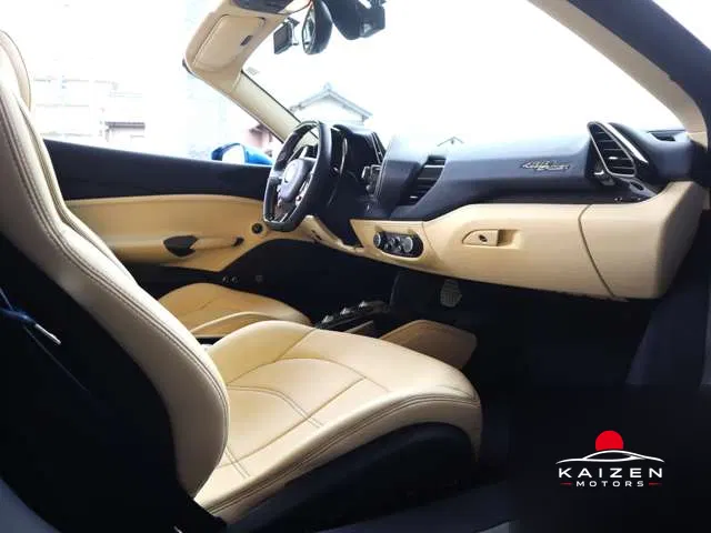 Ferrari 488 Spider F1 DCT Carbon Ext&Int OP732 2018 — photo 1 sur 8