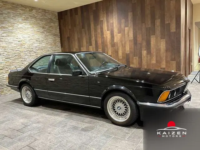 BMW M6 1986 — photo 1 sur 8