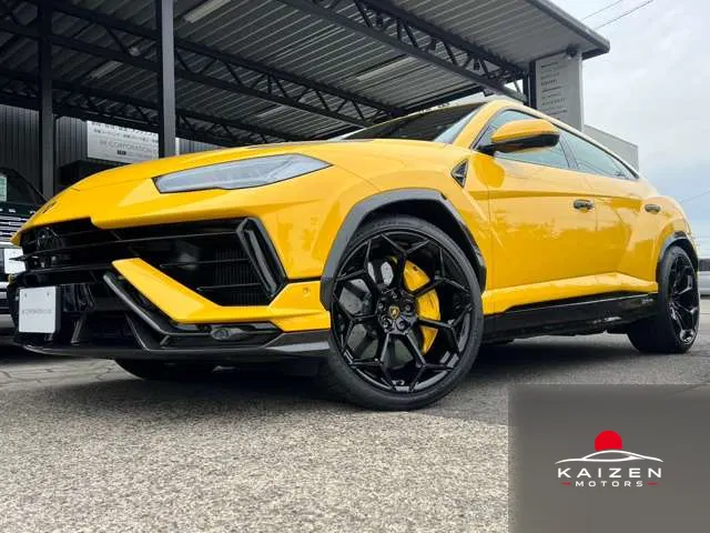 Lamborghini Urus 4WD 2024 — photo 1 sur 8
