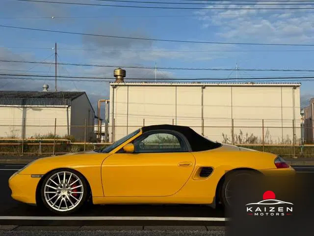 Porsche Boxster 2.7 2002 — photo 1 sur 8