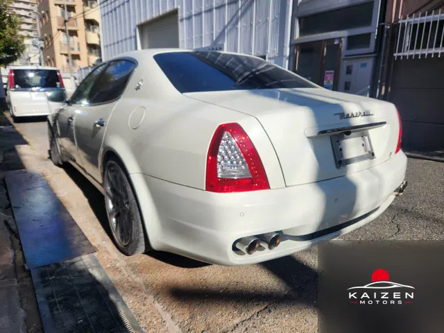 Maserati Quattroporte S 2008 — photo 1 sur 8