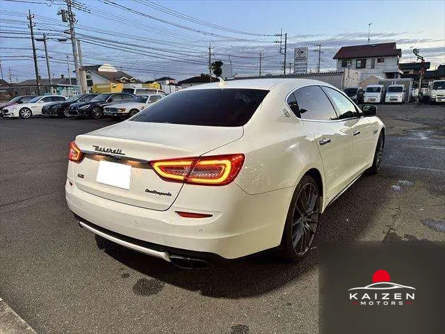 Maserati Quattroporte GT S 2014 — photo 1 sur 8