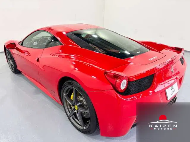 Ferrari 458 Italia F1 DCT 2012 — photo 1 sur 8