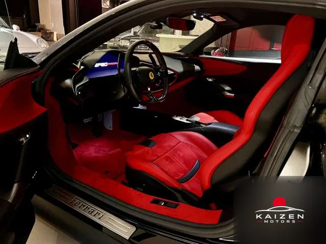 Ferrari SF90 Stradale F1 DCT E4WD 2021 — photo 1 sur 8