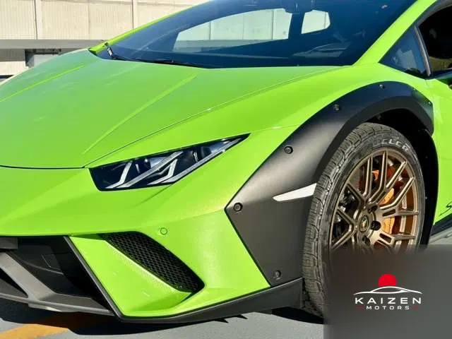 Lamborghini Huracán Sterrato (LDF) 4WD 2023 — photo 1 sur 8