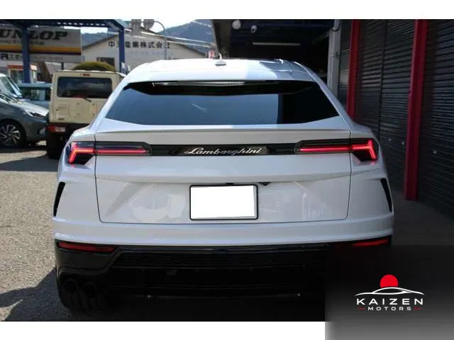 Lamborghini Urus 4.0 4WD 2021 — photo 1 sur 8