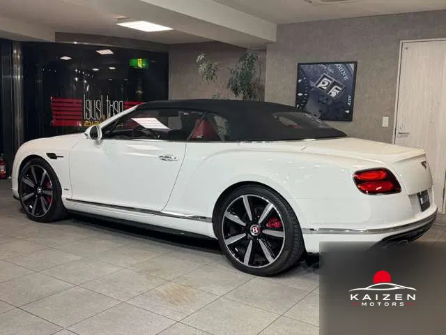 Bentley Continental GT Convertible V8 S 4WD 2016 — photo 1 sur 8
