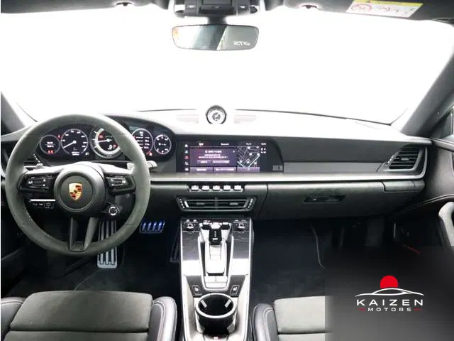 Porsche 911 Carrera 4 GTS PDK 2024 — photo 1 sur 8