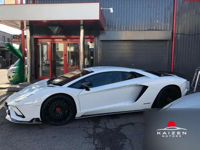 Lamborghini Aventador S 4WD 2019 — photo 1 sur 8