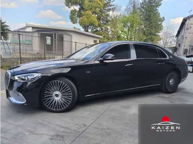 Mercedes-Maybach Classe S S680 4WD V12 Turbo 2022 — photo 1 sur 8