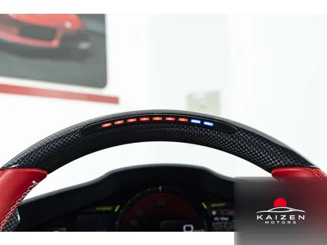 Ferrari SF90 Stradale F1 DCT E4WD RossoFerrari Nero 2024 — photo 1 sur 8