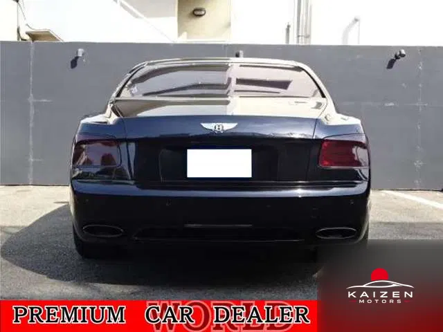 Bentley Flying Spur 6.0 4WD 2013 — photo 1 sur 8