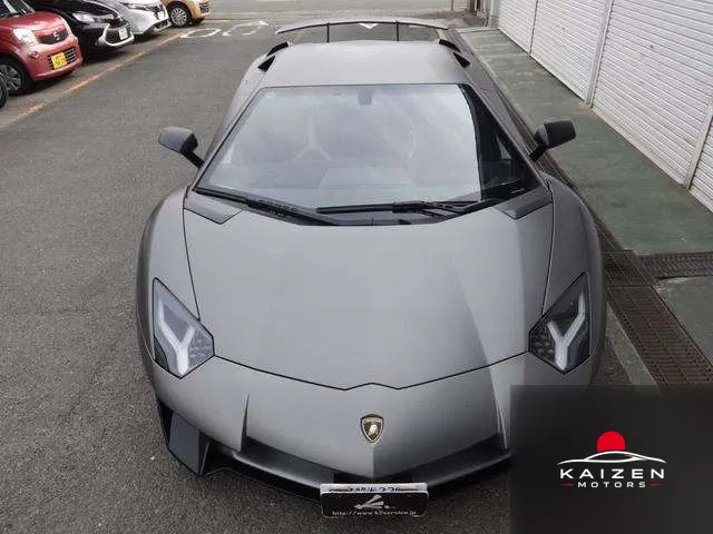 Lamborghini Aventador LP750-4 Super Veloce 4WD 2015 — photo 1 sur 8