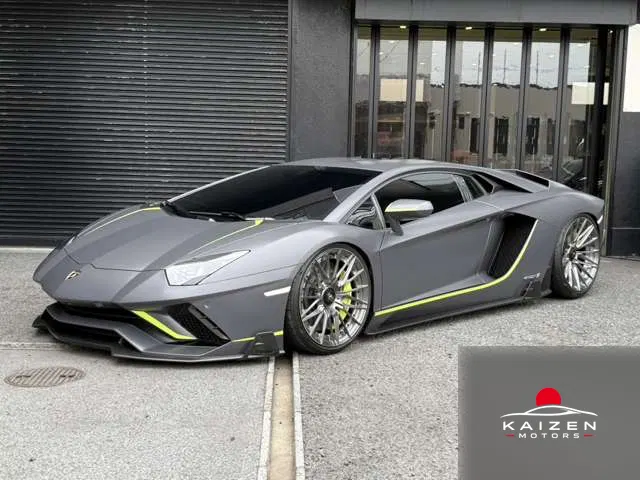 Lamborghini Aventador S 4WD 2021 — photo 1 sur 8