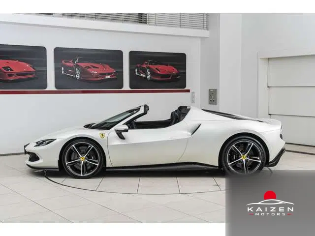 Ferrari 296GTS F1 DCT BiancoItalia Nero 2024 — photo 1 sur 8