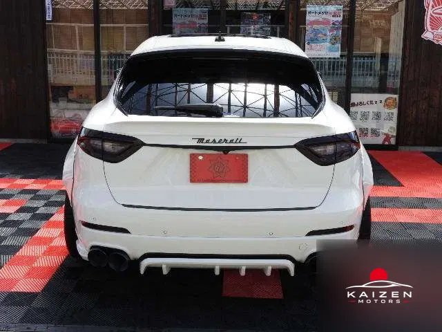 Maserati Levante S 4WD MANSORY+NOVITEC CVS 2016 — photo 1 sur 8