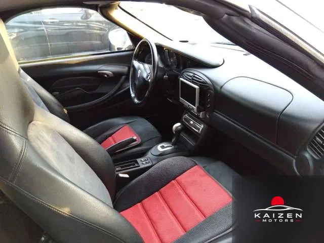 Porsche Boxster 2.7 2002 — photo 1 sur 1