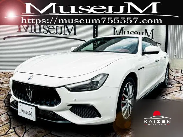 Maserati Ghibli S EBM 2014 — photo 1 sur 8