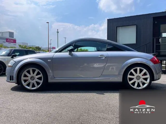 Audi TT Coupé Sport BRIDGESTON 2006 — photo 1 sur 8