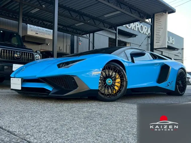 Lamborghini Aventador Roadster LP750-4 Super Veloce 4WD Super Veloce Roadster 2016 — photo 1 sur 8
