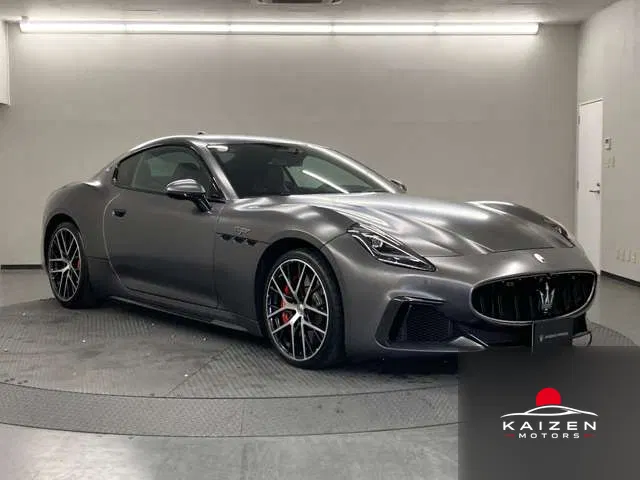 Maserati GranTurismo 4WD 2024 — photo 1 sur 8