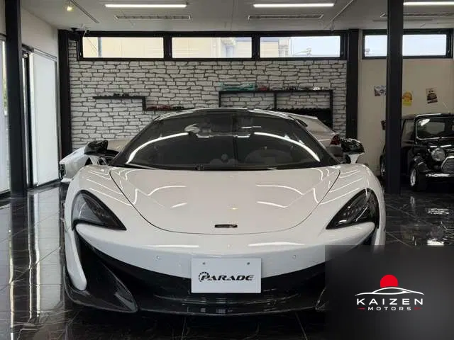 McLaren 600LT 3.8 2020 — photo 1 sur 8