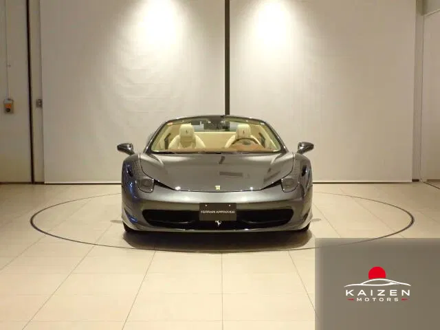 Ferrari 458 Spider F1 DCT SILVERSTONE 2014 — photo 1 sur 8