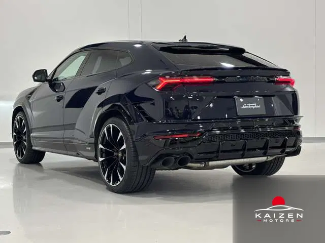 Lamborghini Urus S 4WD 2023 — photo 1 sur 8