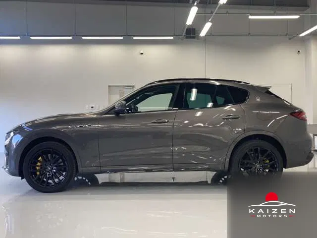 Maserati Levante 4WD 2019 — photo 1 sur 8