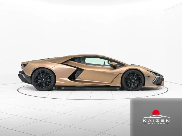 Lamborghini Revuelto 6.5 4WD Bronzo Zenas 2024 — photo 1 sur 8