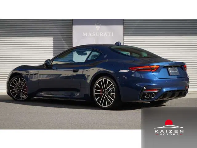 Maserati GranTurismo 4WD 2025 — photo 1 sur 8