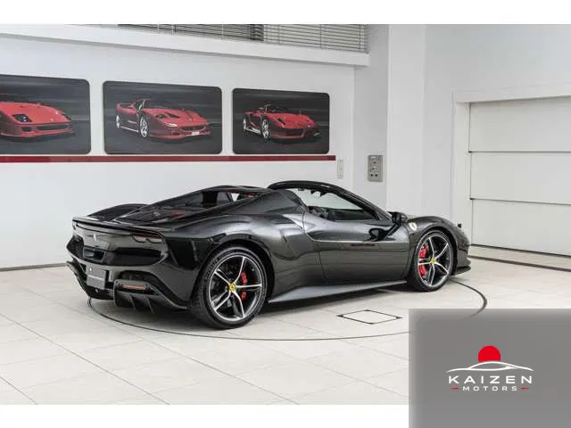 Ferrari 296GTS F1 DCT NeroDaytona RossoFerrari 2024 — photo 1 sur 8