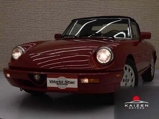 Alfa Romeo Alfa Spider 2.0 5MT 15inAW 1993 — photo 1 sur 8