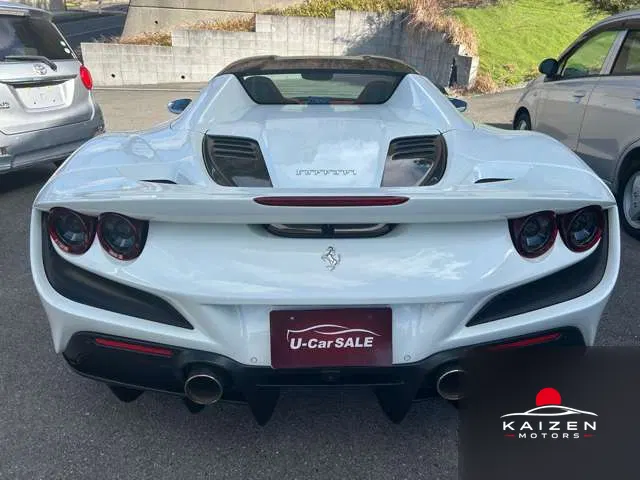 Ferrari F8 Spider F1 DCT 2022 — photo 1 sur 8