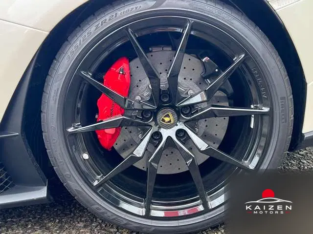 Lamborghini Aventador 4WD 2017 — photo 1 sur 8