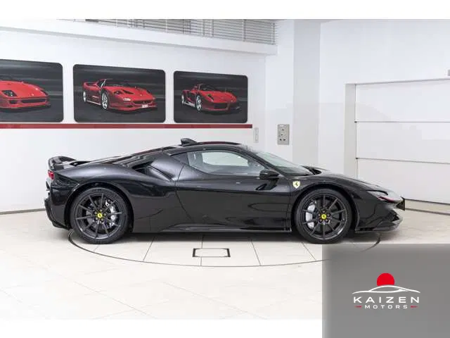Ferrari SF90 Stradale F1 DCT E4WD Nero Daytona Nero 2021 — photo 1 sur 8