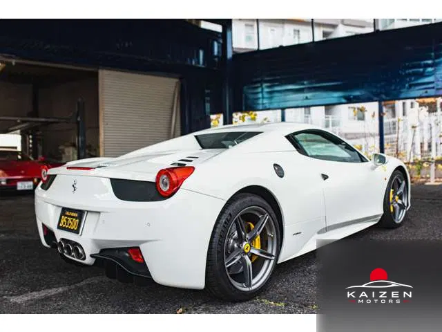 Ferrari 458 Spider F1 DCT 2014 — photo 1 sur 8