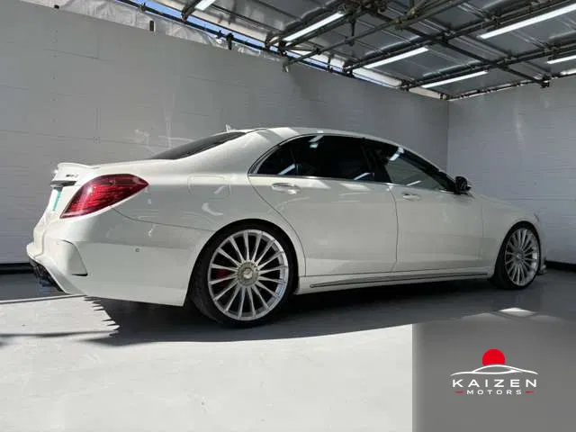 Mercedes-Benz Classe S AMG Sport Pack · S550 Longue 2013 — photo 1 sur 8