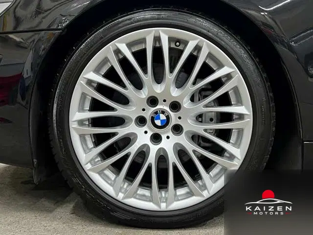 BMW 7 Series 740i 2007 — photo 1 sur 8