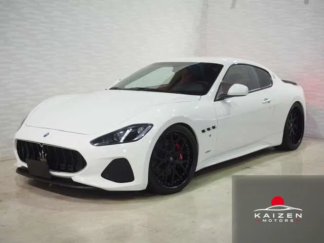 Maserati GranTurismo Sport 2014 — photo 1 sur 8