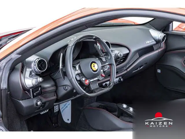 Ferrari F8 Tributo F1 DCT Rosso Scuderia Nero 2022 — photo 1 sur 8