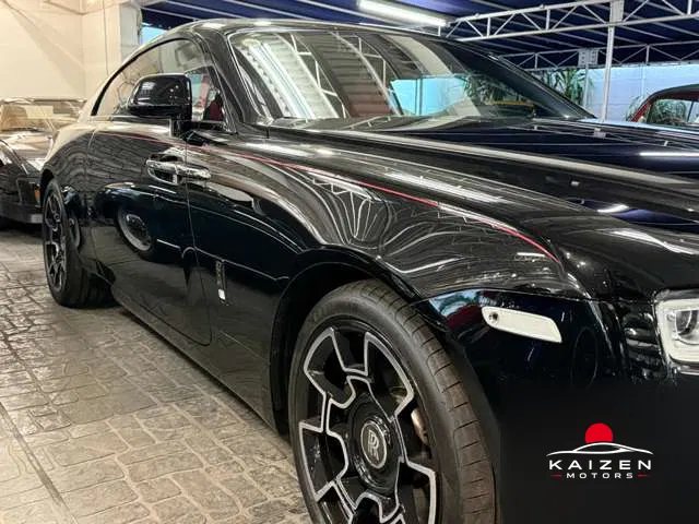 Rolls-Royce Black Badge Wraith 6.6 2019 — photo 1 sur 8